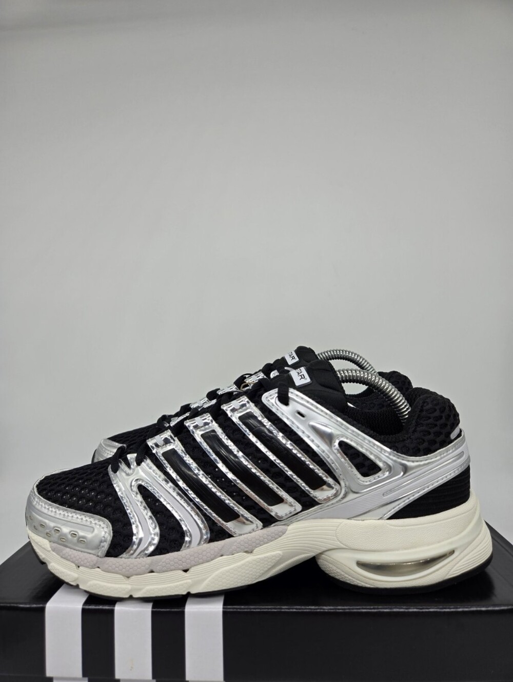 adidas Women's Adistar Control 5 KI4178 Black Silver Grey One Shoes Size 6